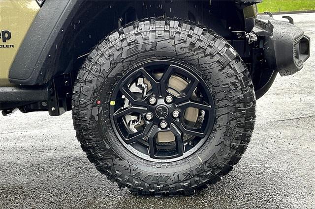 new 2025 Jeep Wrangler car, priced at $52,980