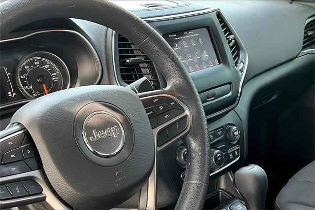 used 2019 Jeep Cherokee car, priced at $13,900