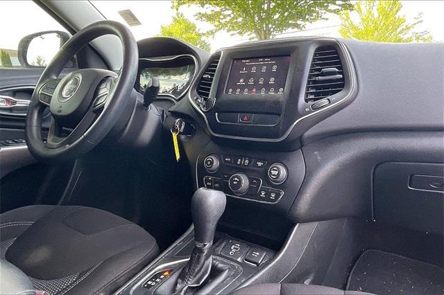 used 2019 Jeep Cherokee car, priced at $13,900