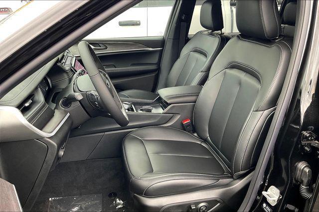 new 2025 Jeep Grand Cherokee L car, priced at $54,835