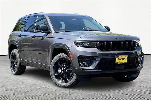 new 2025 Jeep Grand Cherokee car, priced at $49,370