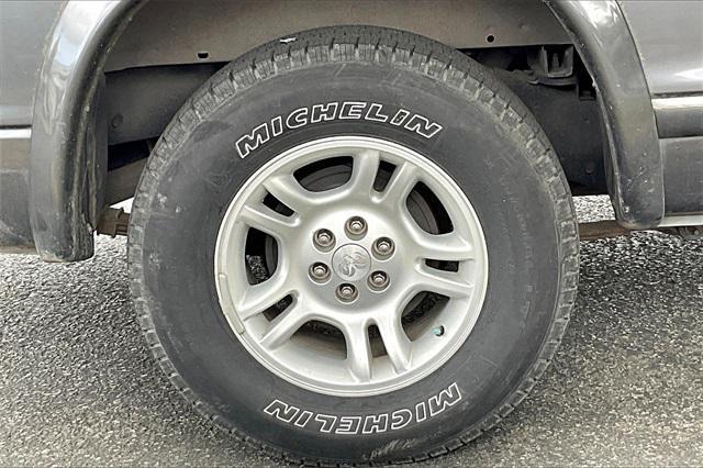 used 2004 Dodge Dakota car, priced at $8,500