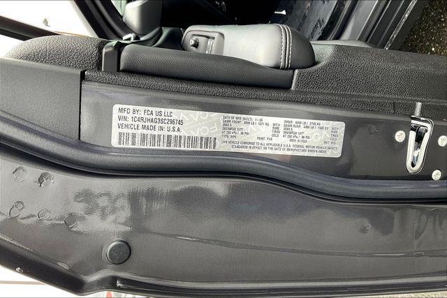 new 2025 Jeep Grand Cherokee car, priced at $49,170