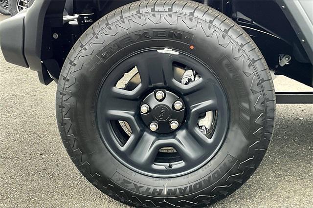new 2025 Jeep Wrangler car, priced at $39,575