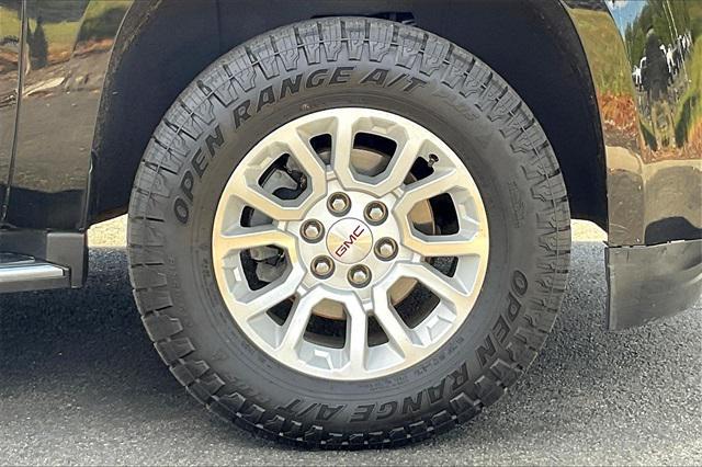 used 2019 GMC Yukon XL car, priced at $23,400