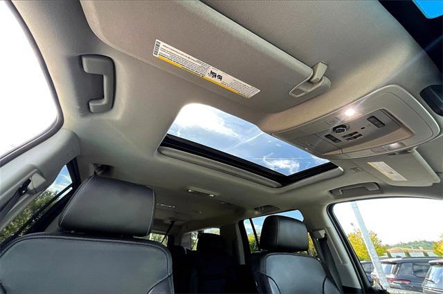 used 2019 GMC Yukon XL car, priced at $23,400
