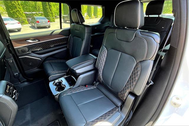 new 2025 Jeep Grand Cherokee L car, priced at $65,080