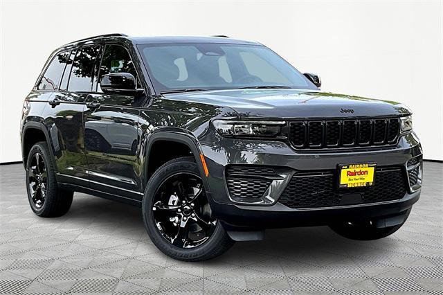new 2025 Jeep Grand Cherokee car, priced at $48,375