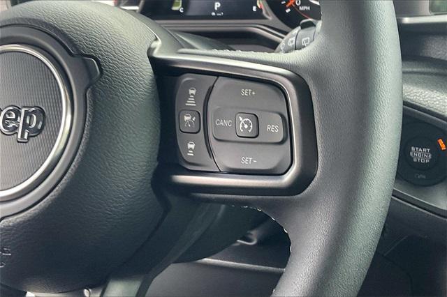 new 2025 Jeep Wrangler car, priced at $54,580