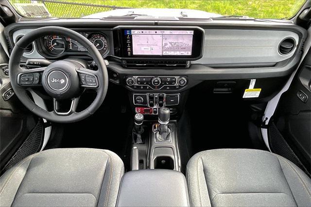 new 2025 Jeep Wrangler car, priced at $54,580
