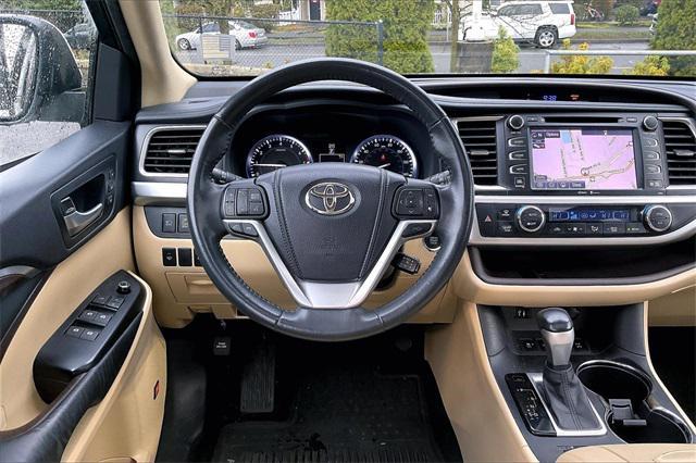 used 2015 Toyota Highlander car, priced at $23,000