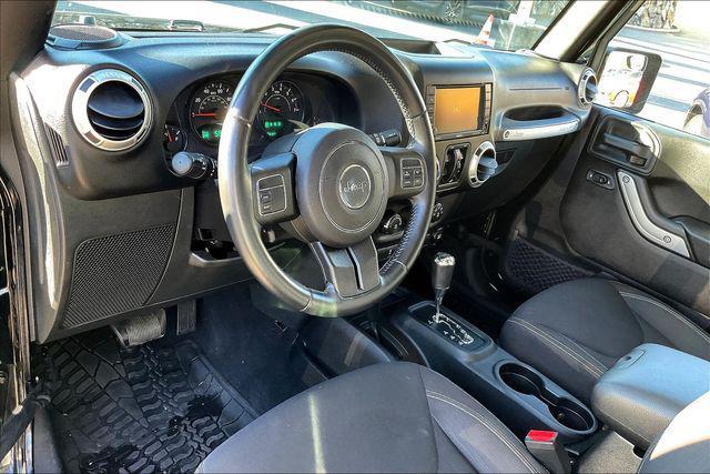 used 2015 Jeep Wrangler Unlimited car, priced at $21,900