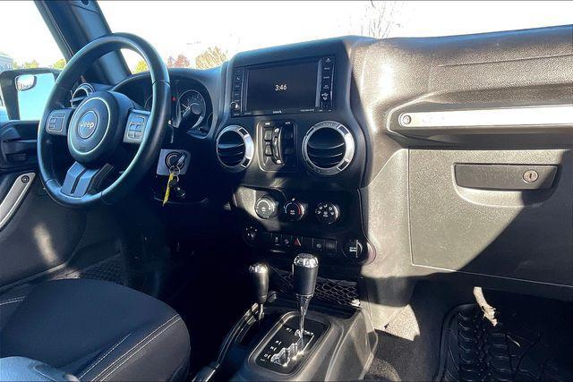 used 2015 Jeep Wrangler Unlimited car, priced at $21,900