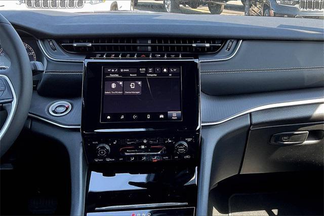 new 2025 Jeep Grand Cherokee L car, priced at $51,370