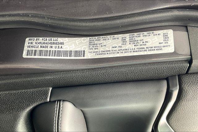 new 2025 Jeep Grand Cherokee L car, priced at $51,370