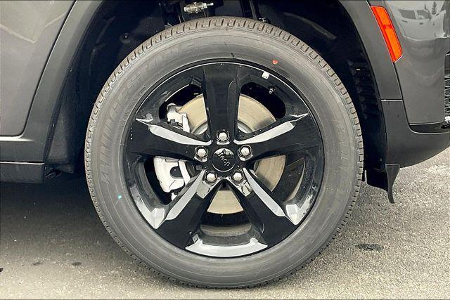 new 2025 Jeep Grand Cherokee L car, priced at $51,370