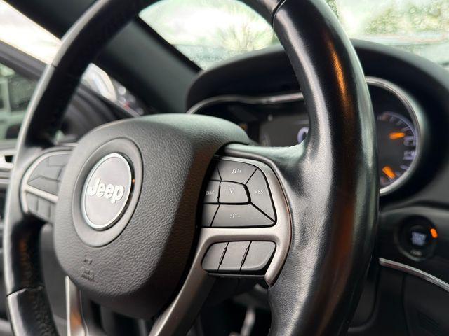 used 2021 Jeep Grand Cherokee car, priced at $21,500