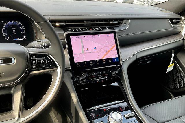 new 2025 Jeep Grand Cherokee car, priced at $59,585