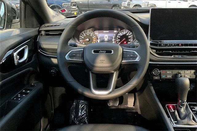 new 2025 Jeep Compass car, priced at $32,355