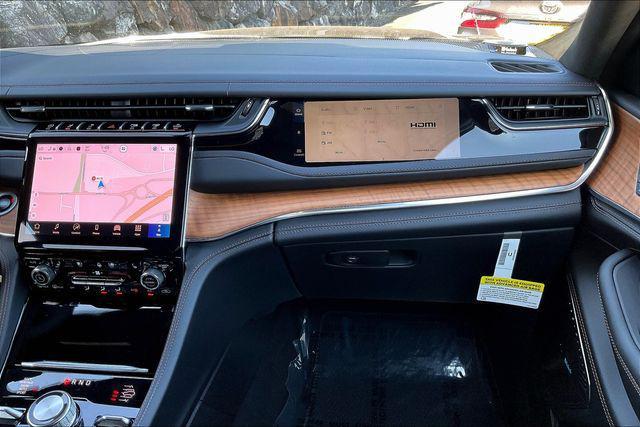 new 2025 Jeep Grand Cherokee car, priced at $67,655