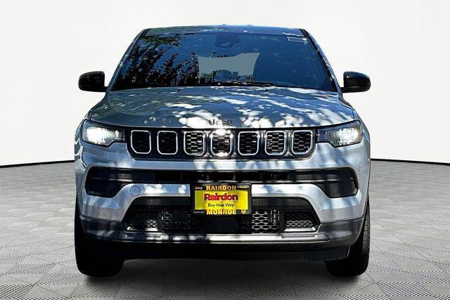 new 2025 Jeep Compass car, priced at $29,490