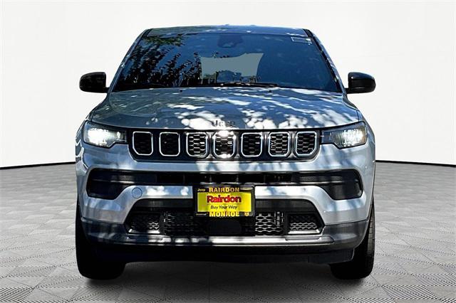 new 2025 Jeep Compass car, priced at $29,490