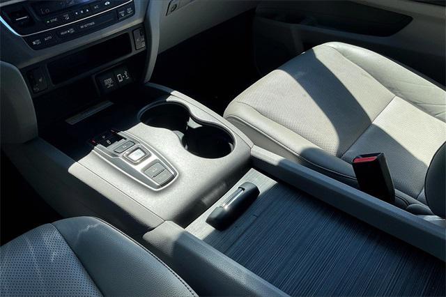 used 2022 Honda Ridgeline car, priced at $32,900