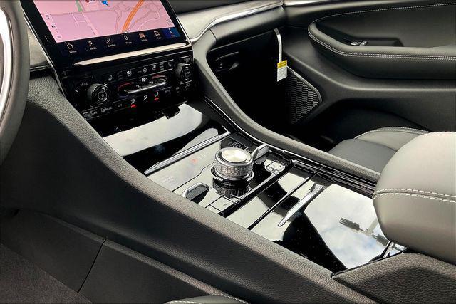 new 2025 Jeep Grand Cherokee car, priced at $62,170