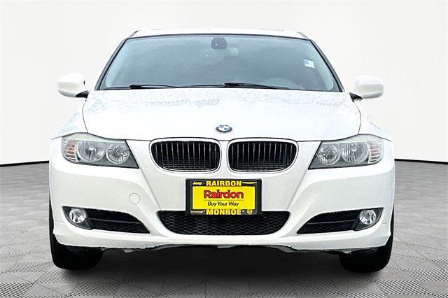 used 2011 BMW 328 car, priced at $9,500