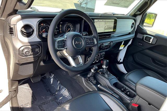 new 2025 Jeep Wrangler car, priced at $59,355