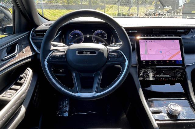 new 2025 Jeep Grand Cherokee car, priced at $51,940