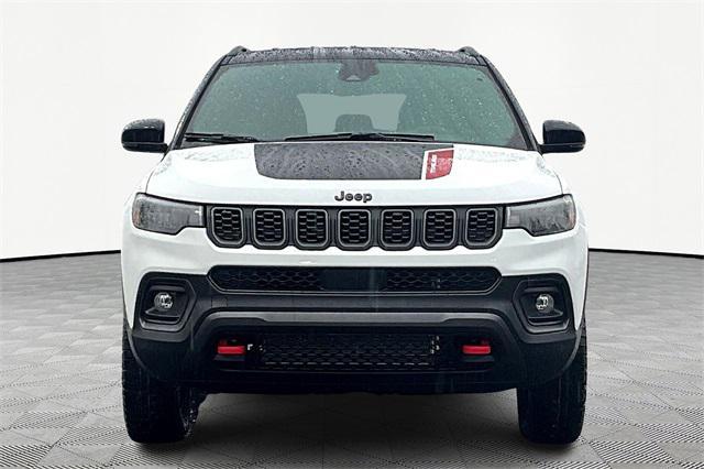 new 2025 Jeep Compass car, priced at $33,990