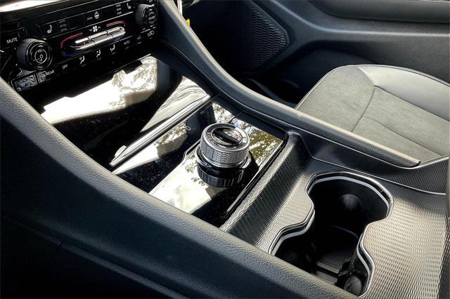 new 2025 Jeep Grand Cherokee car, priced at $48,175