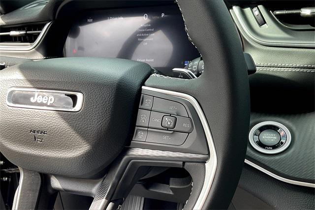 new 2025 Jeep Grand Cherokee car, priced at $48,175