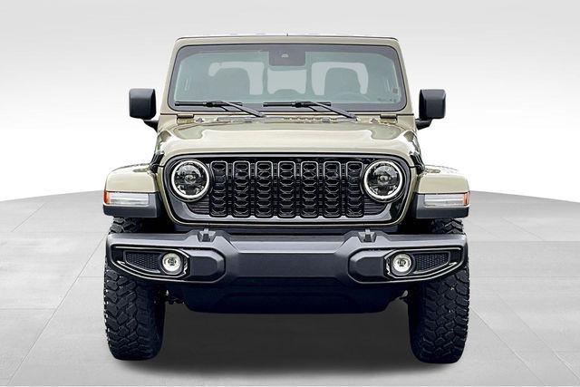 new 2025 Jeep Gladiator car, priced at $53,630