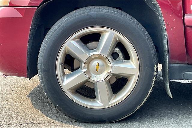 used 2007 Chevrolet Avalanche car, priced at $6,500