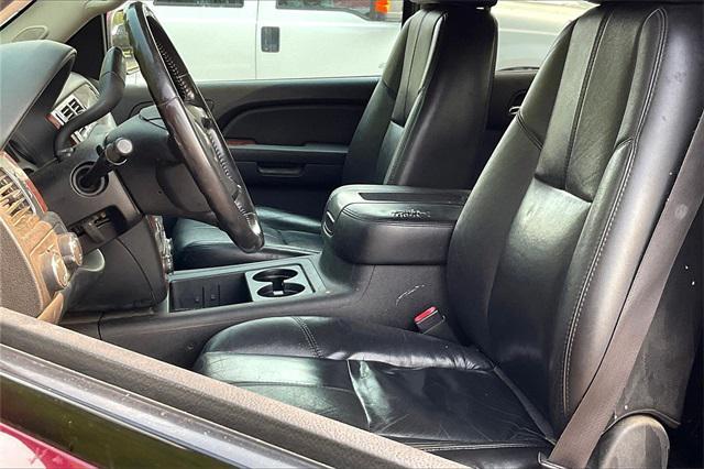used 2007 Chevrolet Avalanche car, priced at $6,500