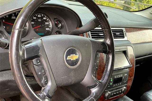 used 2007 Chevrolet Avalanche car, priced at $6,500