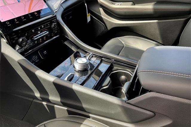 new 2025 Jeep Grand Cherokee L car, priced at $61,585