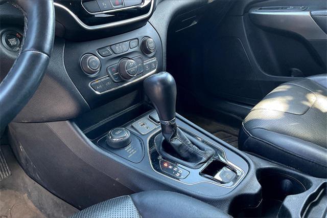used 2019 Jeep Cherokee car, priced at $15,500