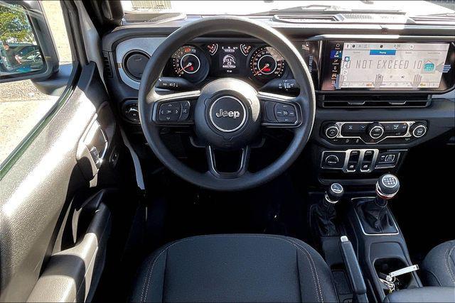 new 2025 Jeep Wrangler car, priced at $34,090