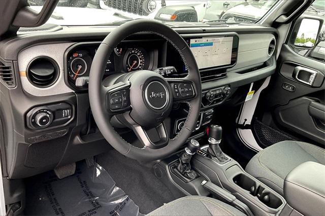new 2025 Jeep Wrangler car, priced at $41,985