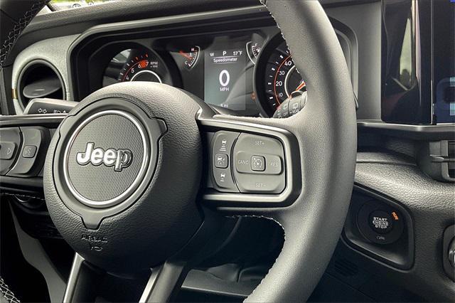 new 2025 Jeep Wrangler car, priced at $41,985