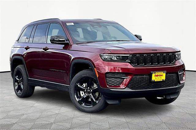 new 2025 Jeep Grand Cherokee car, priced at $48,175