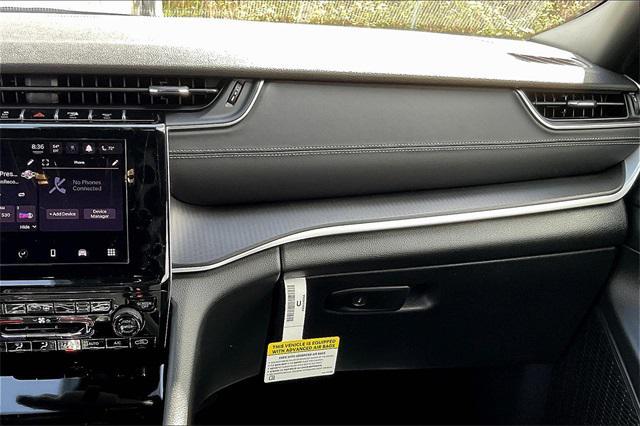 new 2025 Jeep Grand Cherokee car, priced at $48,175