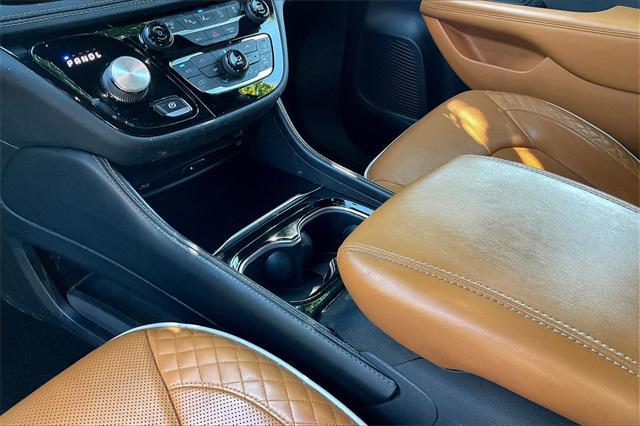 used 2021 Chrysler Pacifica car, priced at $30,750