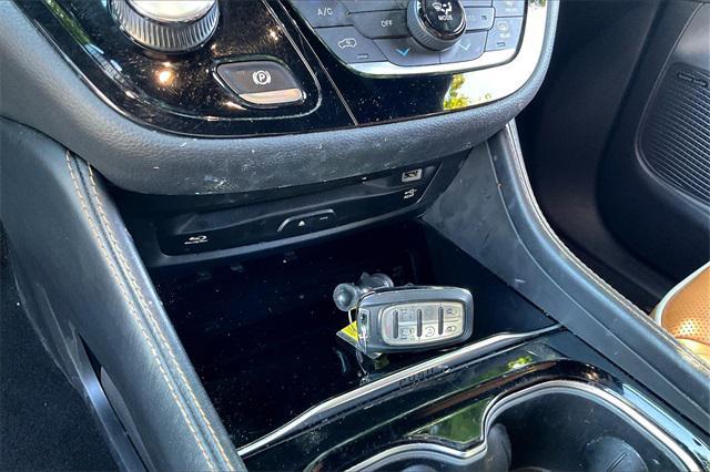 used 2021 Chrysler Pacifica car, priced at $30,750