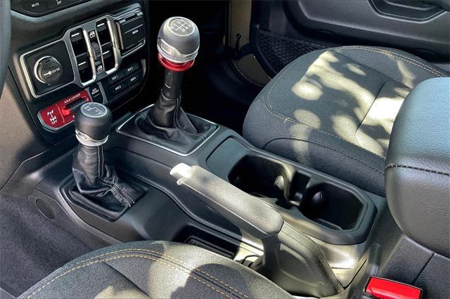 new 2025 Jeep Wrangler car, priced at $52,070