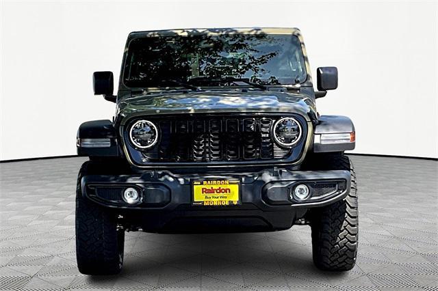 new 2025 Jeep Wrangler car, priced at $52,070