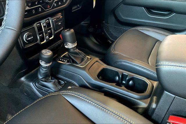 new 2025 Jeep Wrangler car, priced at $59,120